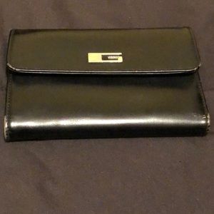 Guess Wallet